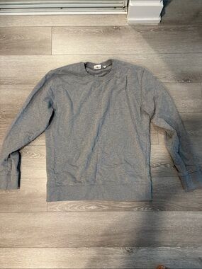 Kotn Everyday Heather Gray Crewneck Sweater